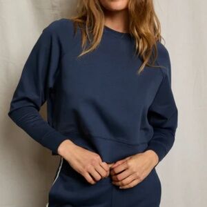 perfect white tee nell pureform raglan sweatshirt